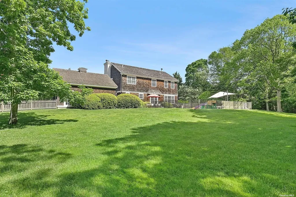 394 Mill Road Westhampton NY 11977