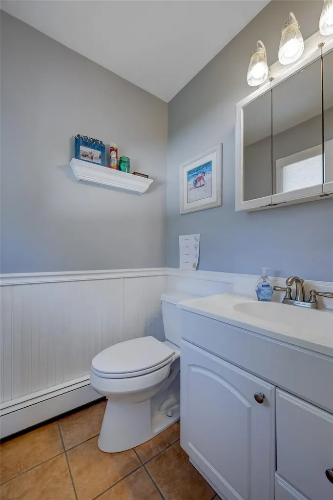 98 Gillette Avenue Patchogue NY 11772