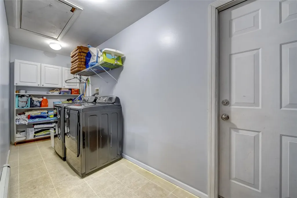 98 Gillette Avenue Patchogue NY 11772