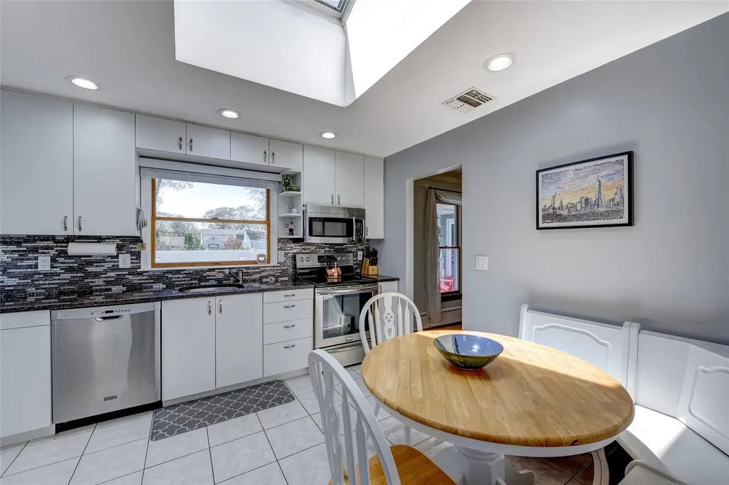 98 Gillette Avenue Patchogue NY 11772