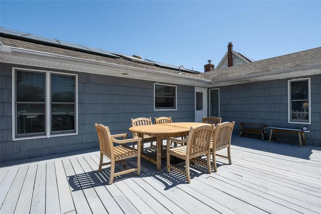 98 Gillette Avenue Patchogue NY 11772