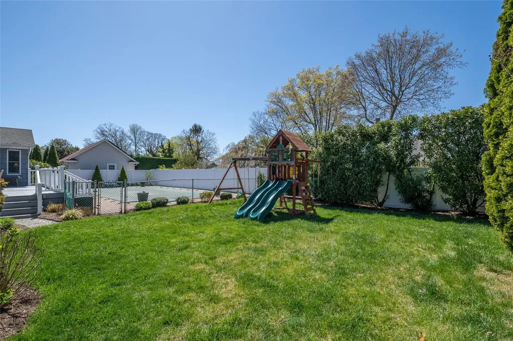 98 Gillette Avenue Patchogue NY 11772