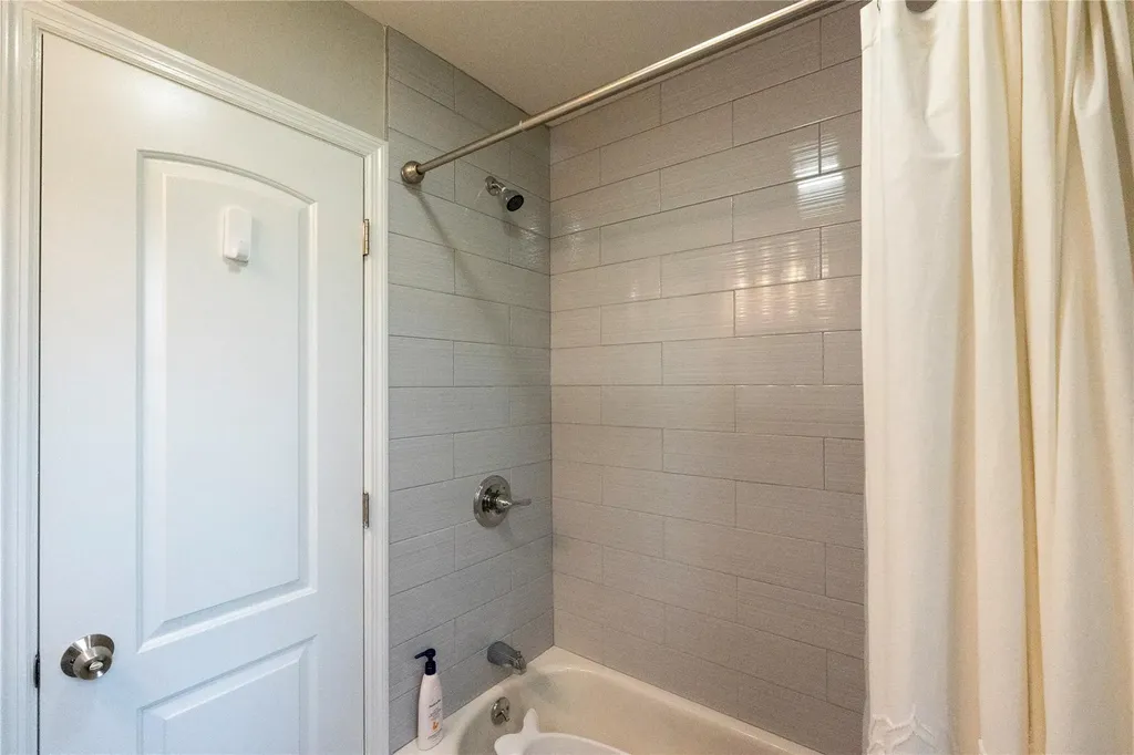 13a Saturn Boulevard Hauppauge NY 11788