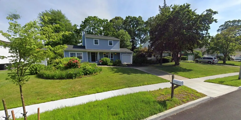 13a Saturn Boulevard Hauppauge NY 11788