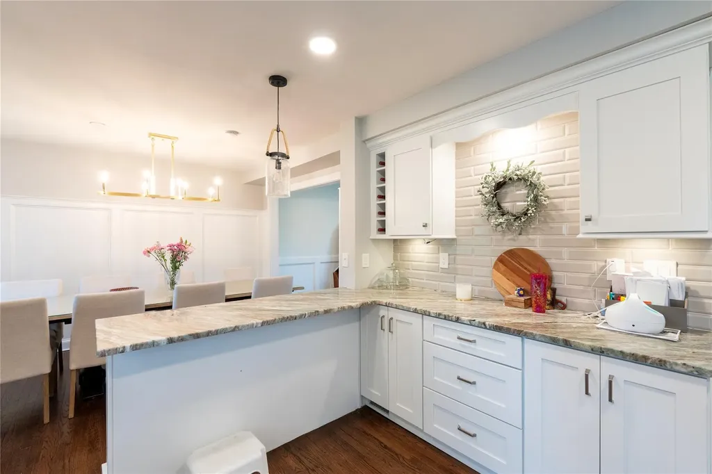 13a Saturn Boulevard Hauppauge NY 11788