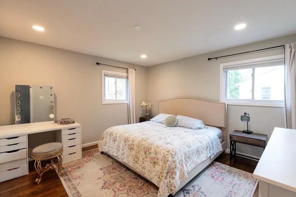 13a Saturn Boulevard Hauppauge NY 11788