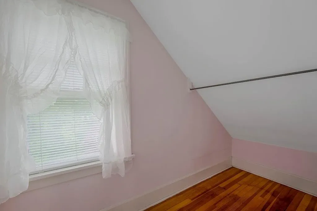 30 Hallock Street Riverhead NY 11901