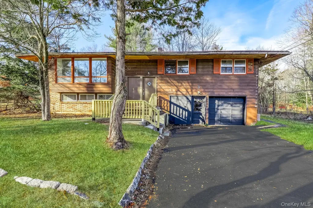 3 Camp Hill Road Pomona NY 10970