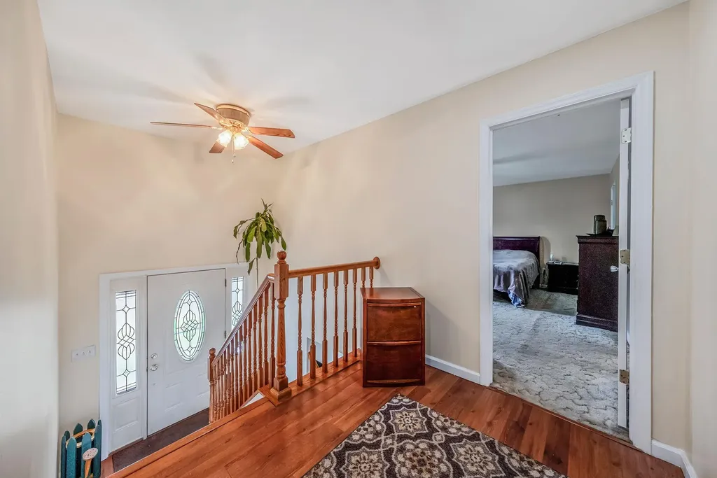 4 Flintlock Lane Selden NY 11784
