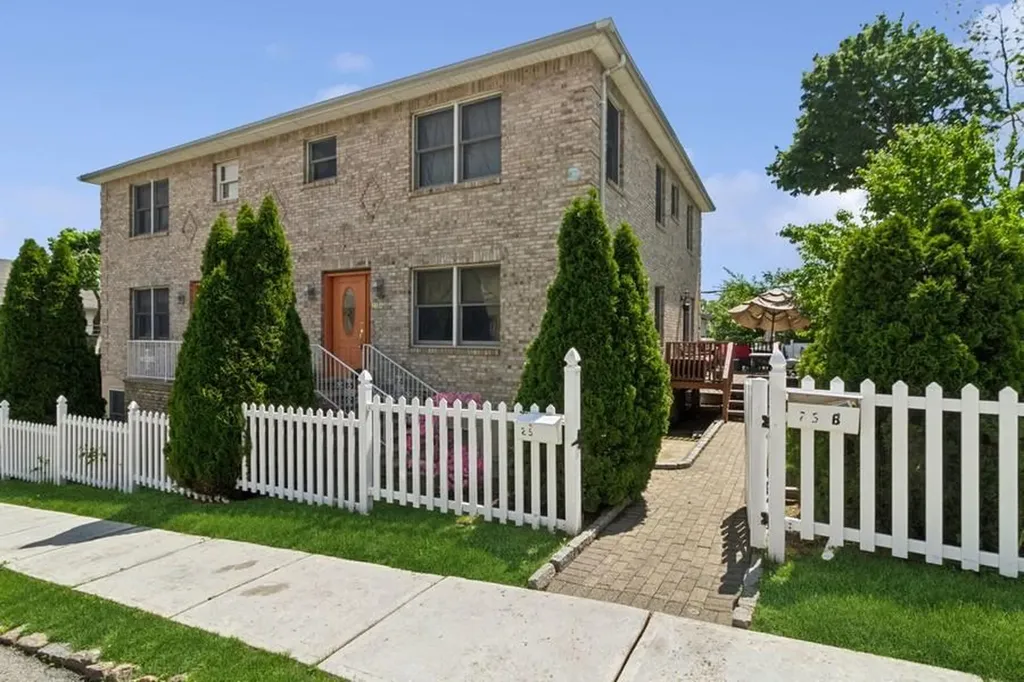 25 Westerly Street Yonkers NY 10704
