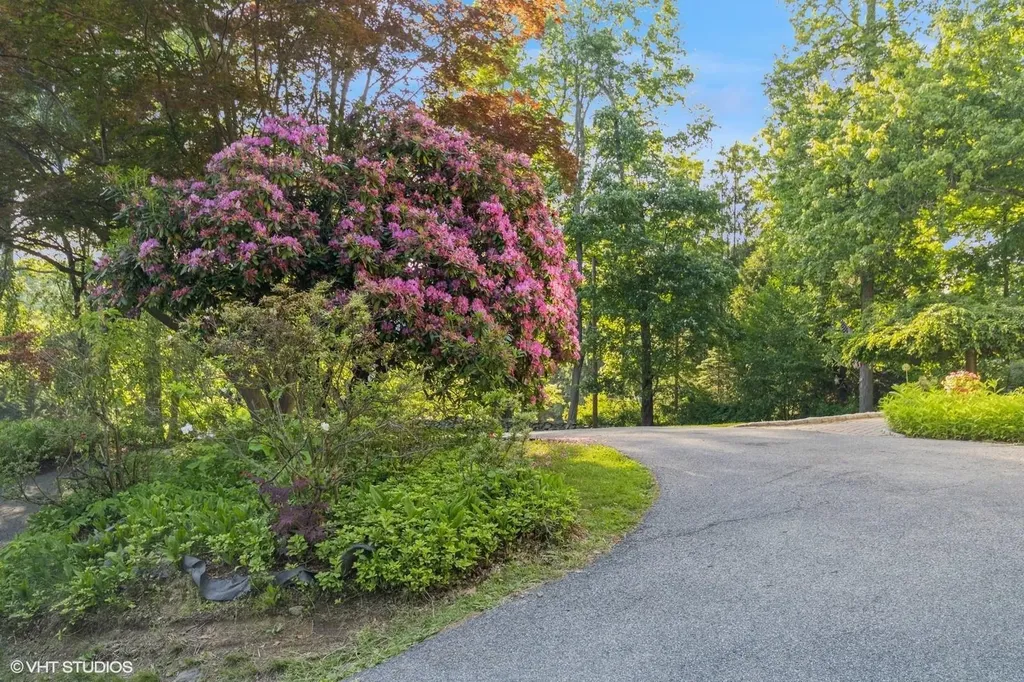 144 Shear Hill Road Mahopac NY 10541