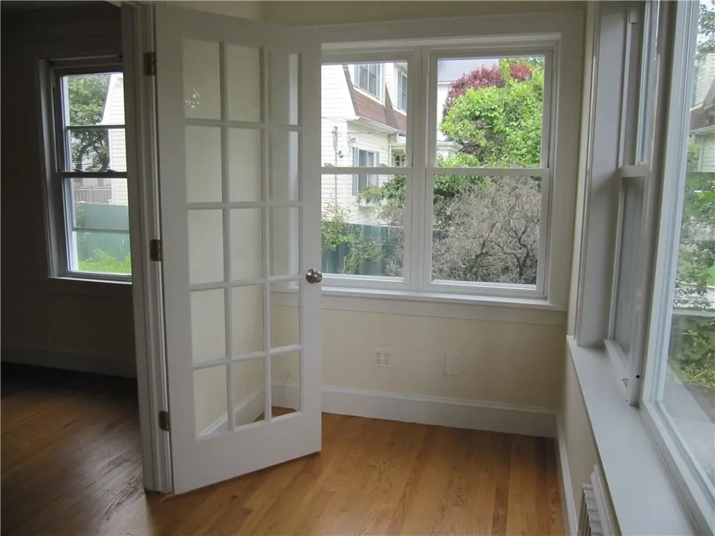 8 Winthrop Avenue Larchmont NY 10538