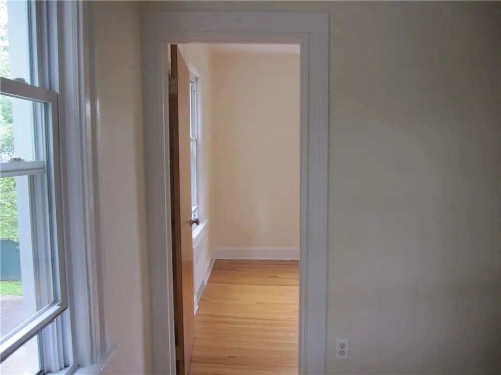 8 Winthrop Avenue Larchmont NY 10538