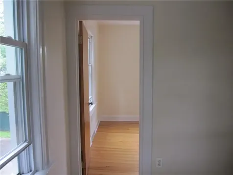 8 Winthrop Avenue Larchmont NY 10538