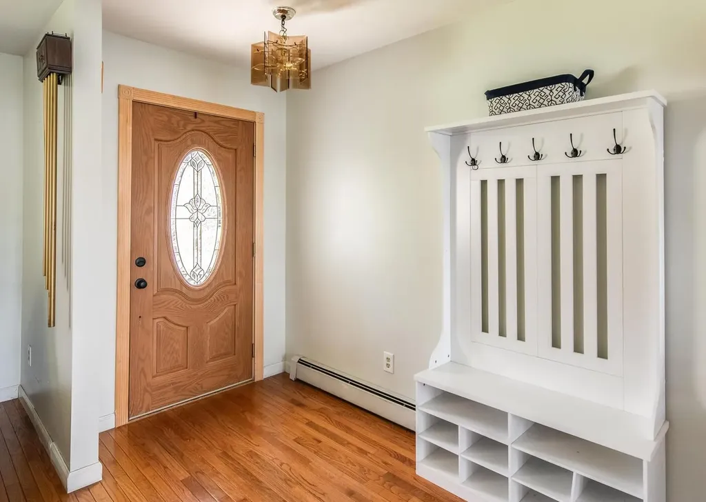 15 Simmons Drive Saugerties NY 12477