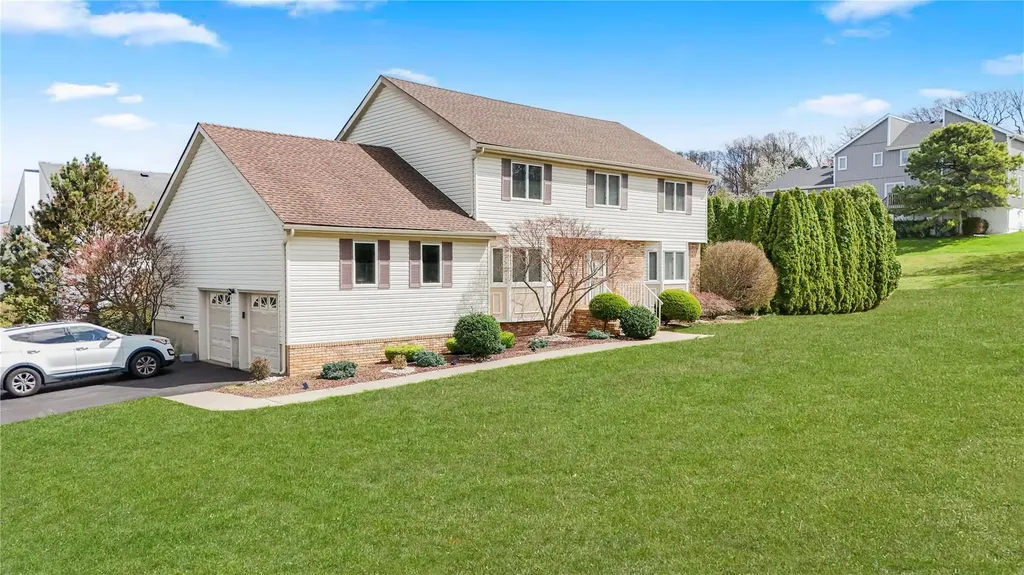 415 Spotswood Englishtown Road Out Of Area NJ 08831