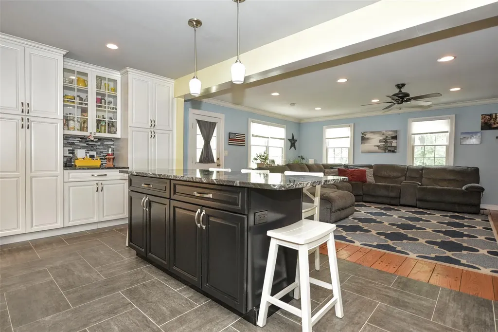 32 Maplewood Boulevard Suffern NY 10901