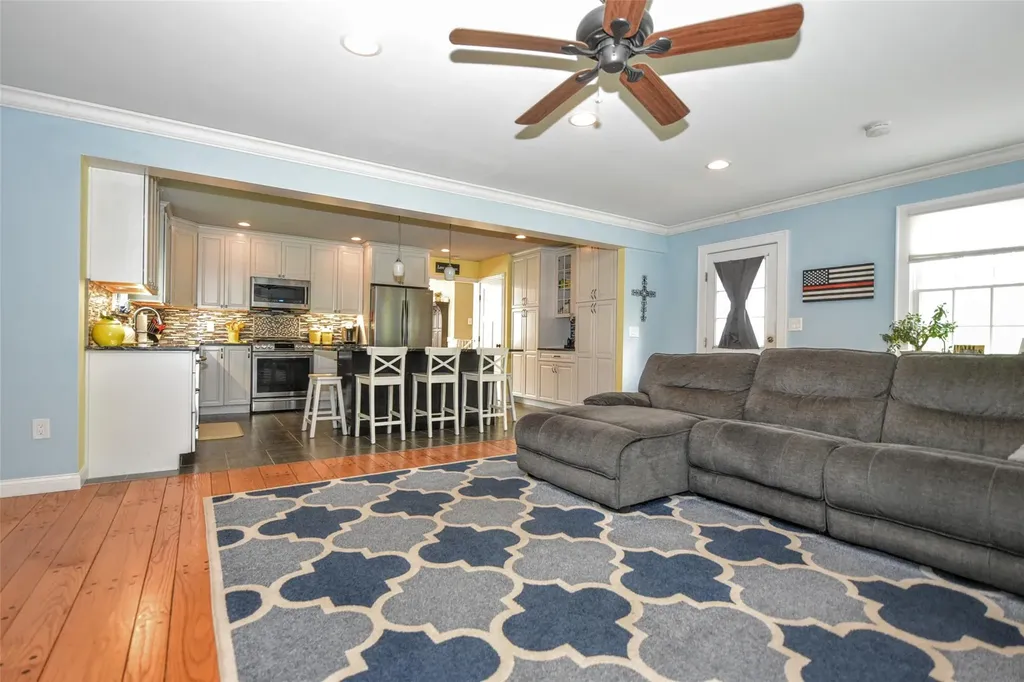 32 Maplewood Boulevard Suffern NY 10901