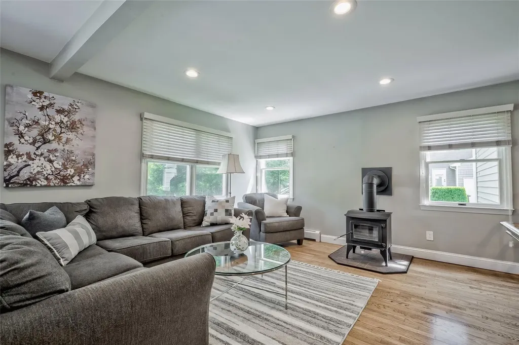 55 Hillside Avenue Saint James NY 11780