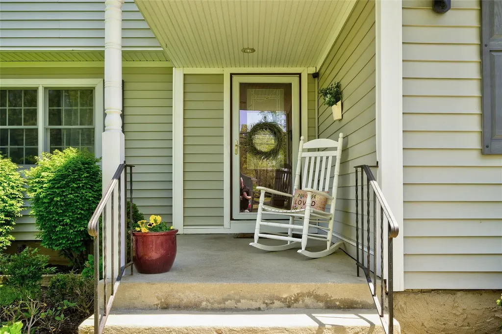 55 Hillside Avenue Saint James NY 11780