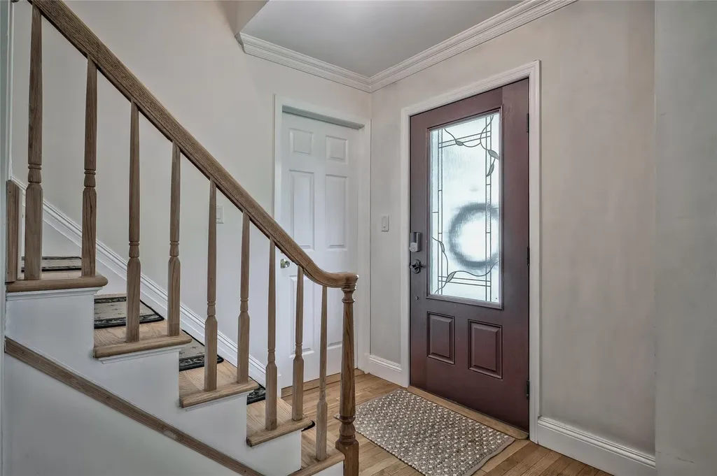 55 Hillside Avenue Saint James NY 11780