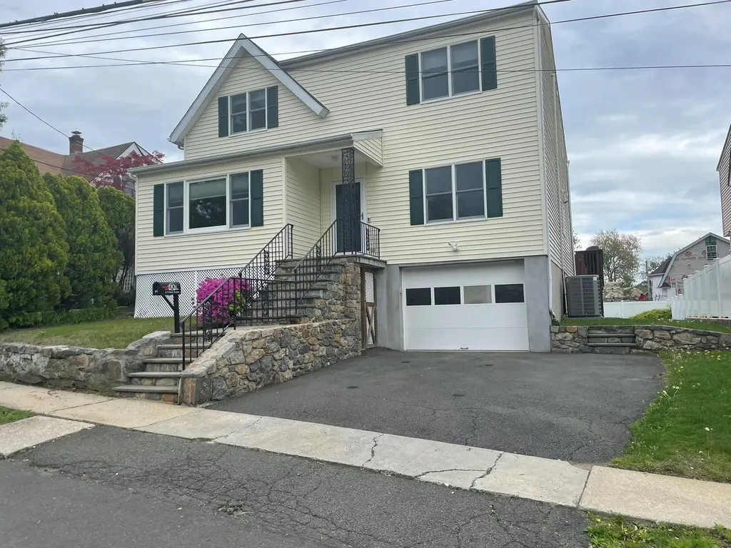 61 Frances Avenue Harrison NY 10528