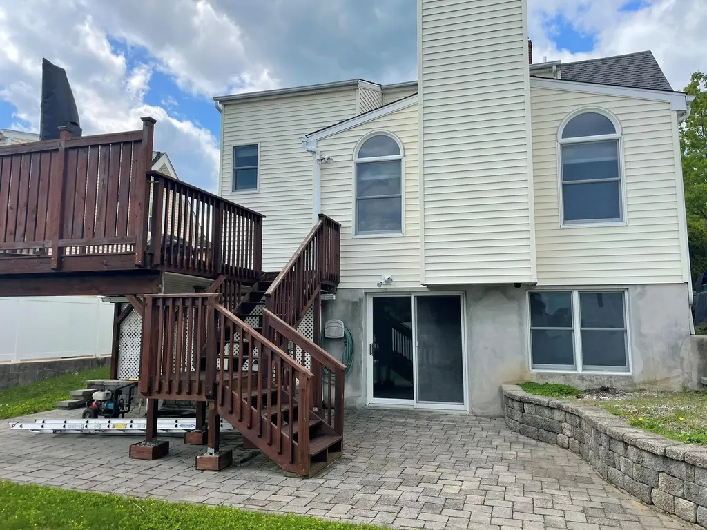 61 Frances Avenue Harrison NY 10528