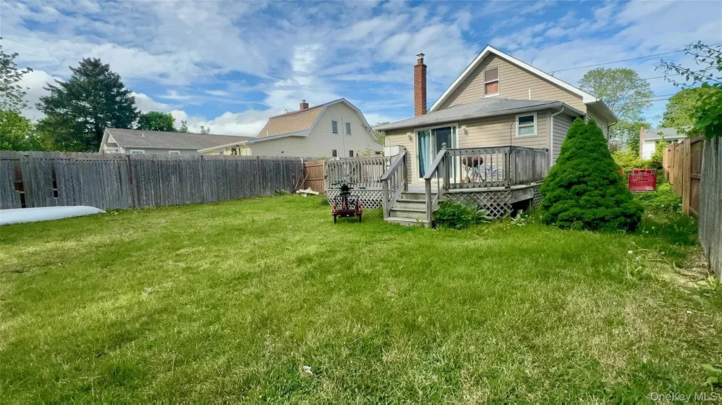 519 Sweezy Avenue Riverhead NY 11901