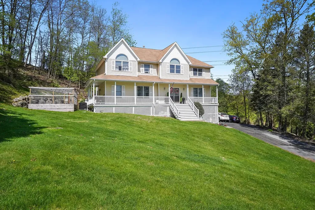 14 Fillmore Drive Stony Point NY 10980