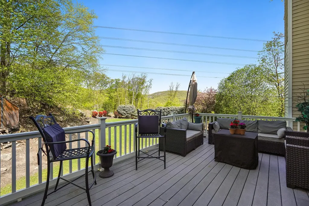 14 Fillmore Drive Stony Point NY 10980