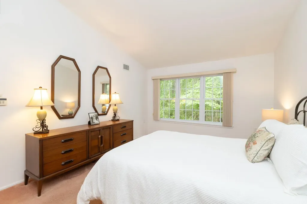 71 Glen Drive Ridge NY 11961
