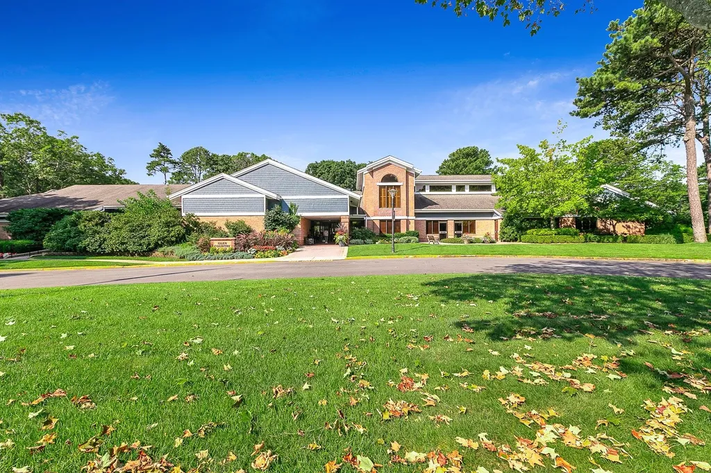 71 Glen Drive Ridge NY 11961