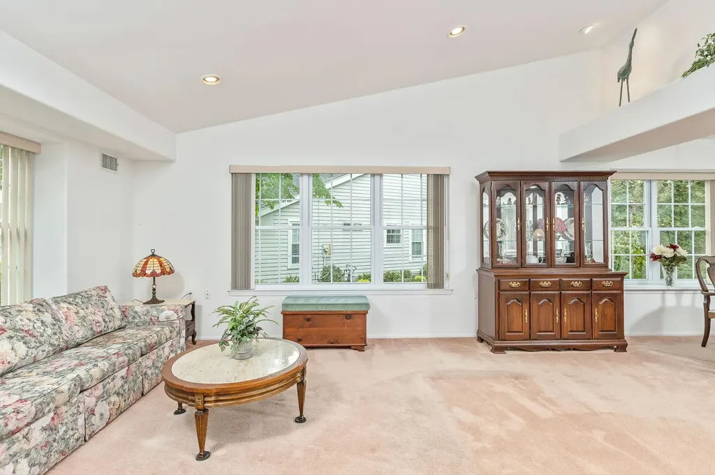 71 Glen Drive Ridge NY 11961