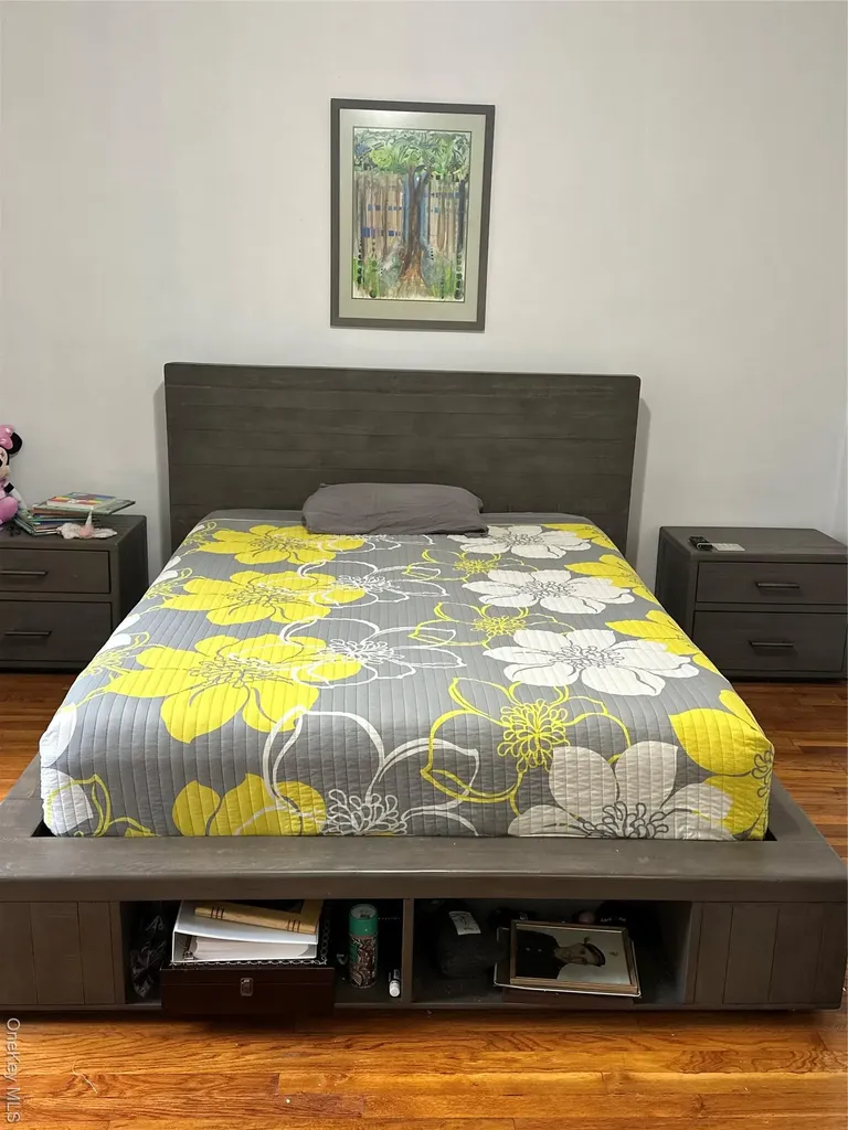 34-10 75th Street Jackson Heights NY 11372