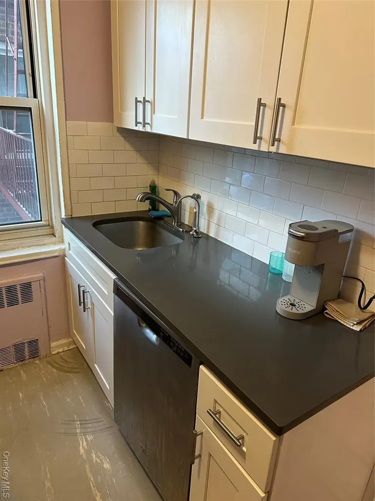 34-10 75th Street Jackson Heights NY 11372