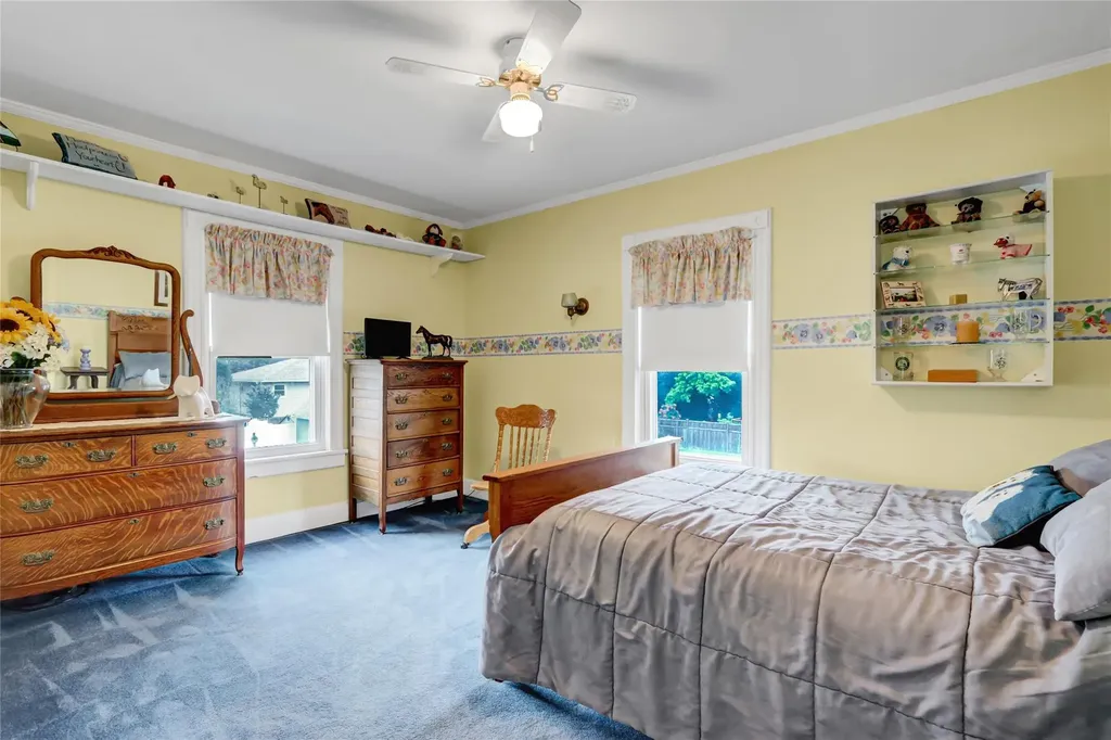 53 Church Avenue Islip NY 11751