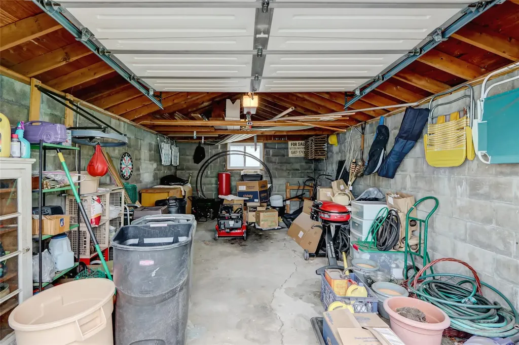 53 Church Avenue Islip NY 11751