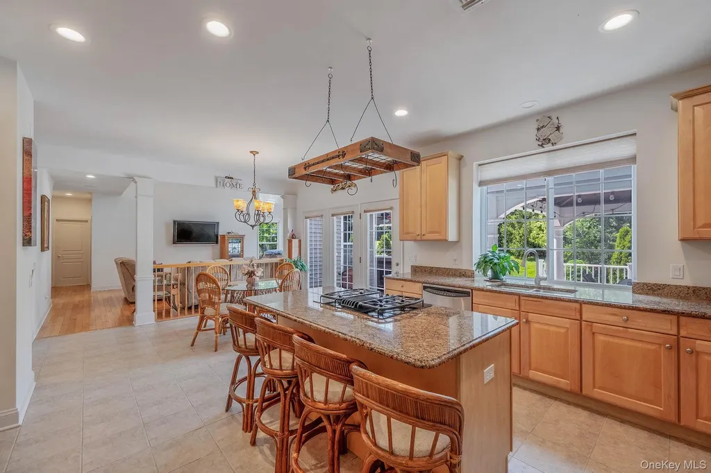 29 Pinehurst Drive Mount Sinai NY 11766