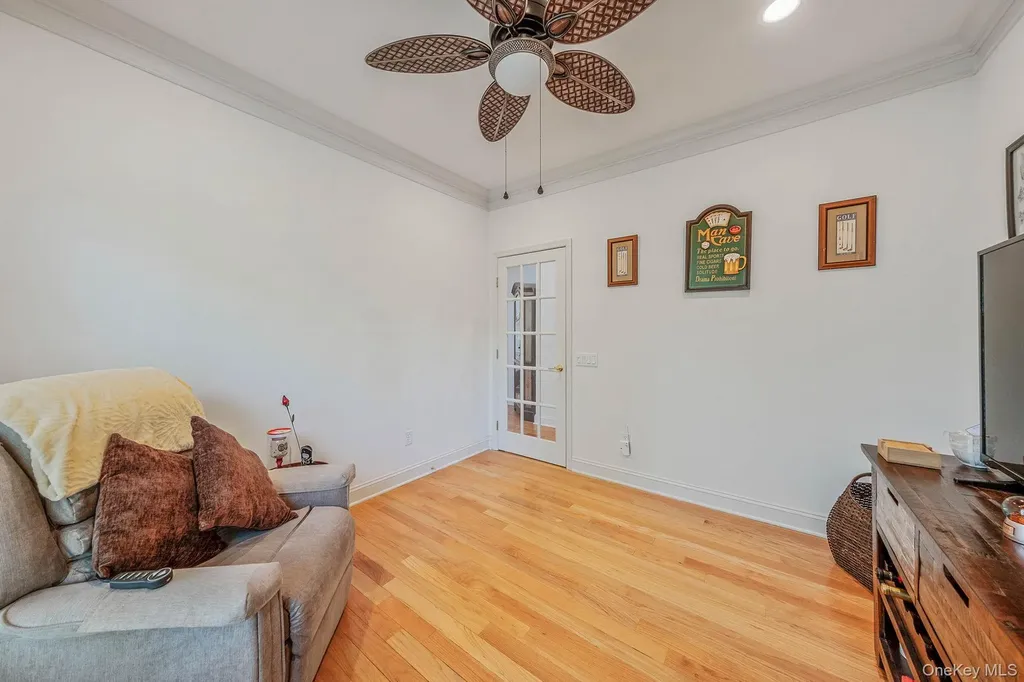29 Pinehurst Drive Mount Sinai NY 11766