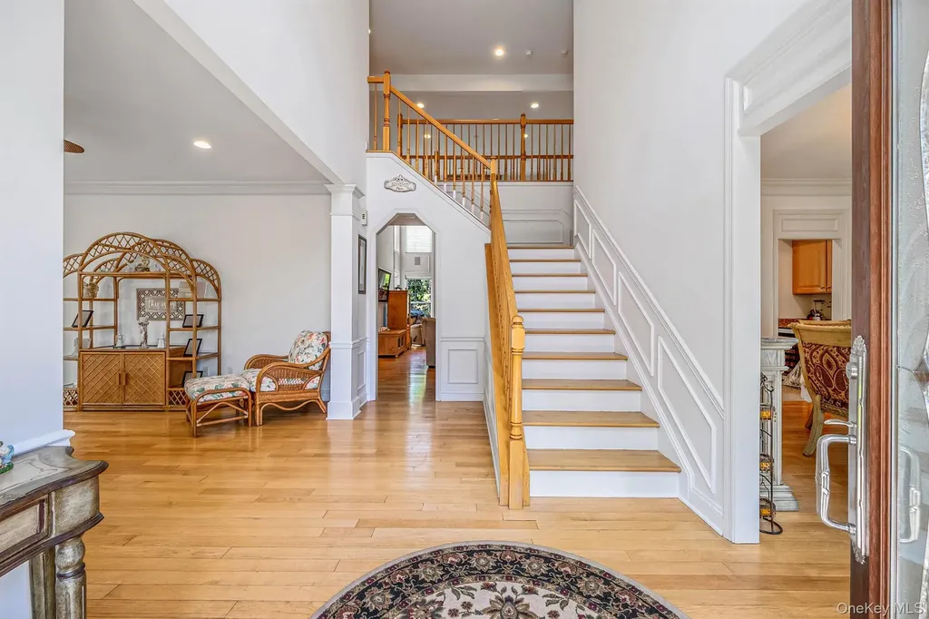 29 Pinehurst Drive Mount Sinai NY 11766