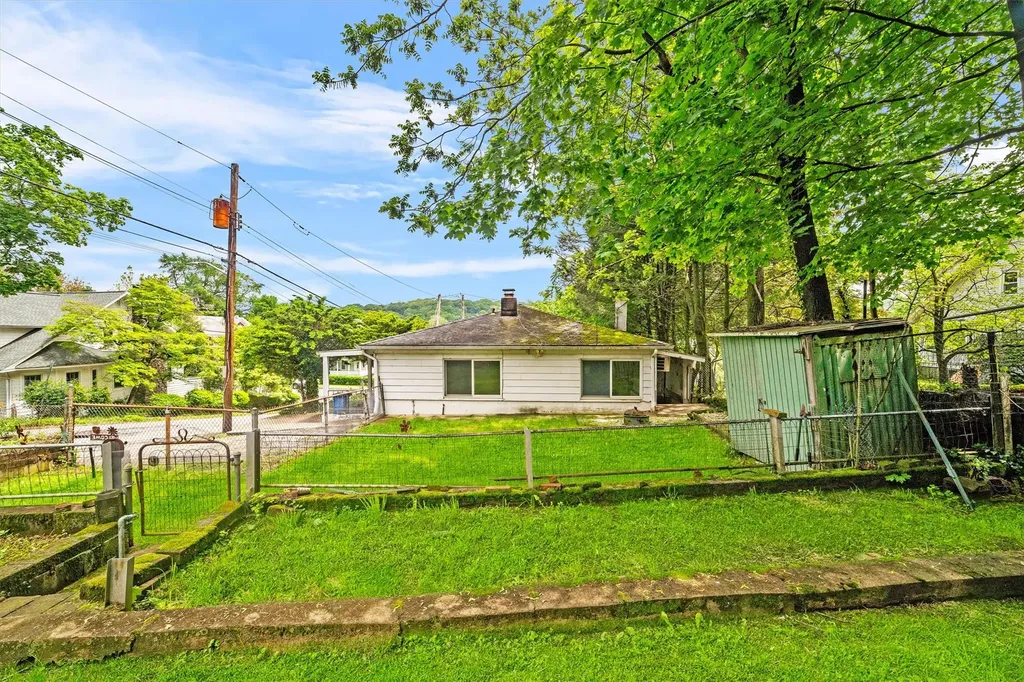 420 Nelson Avenue Peekskill NY 10566