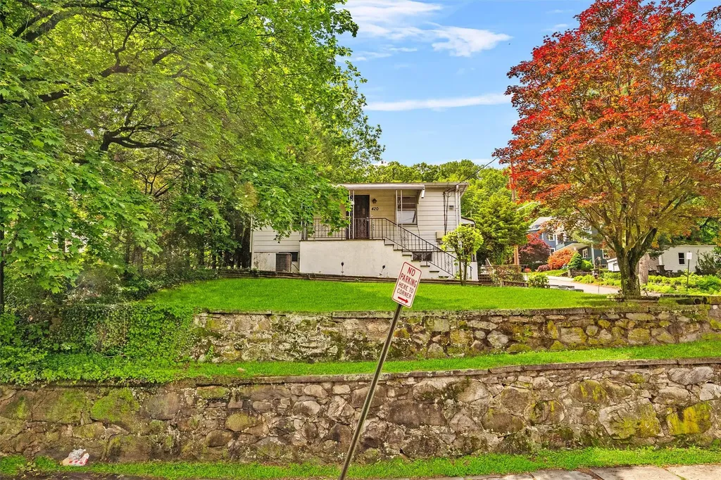 420 Nelson Avenue Peekskill NY 10566