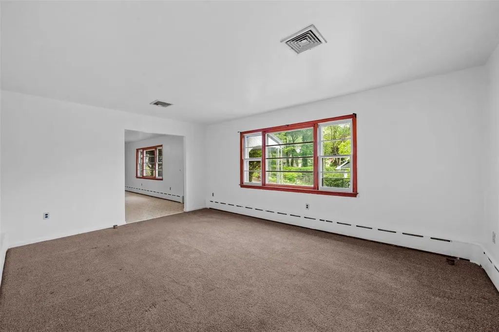 420 Nelson Avenue Peekskill NY 10566