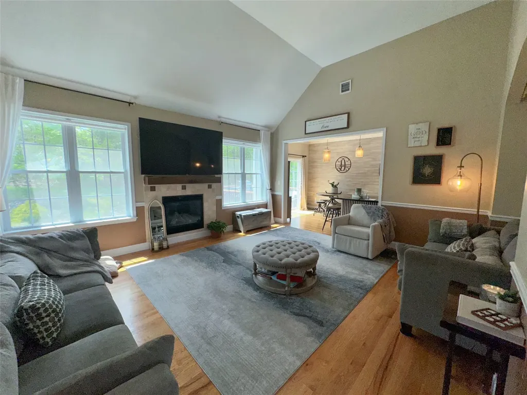 11 Deangelis Drive Monroe NY 10950