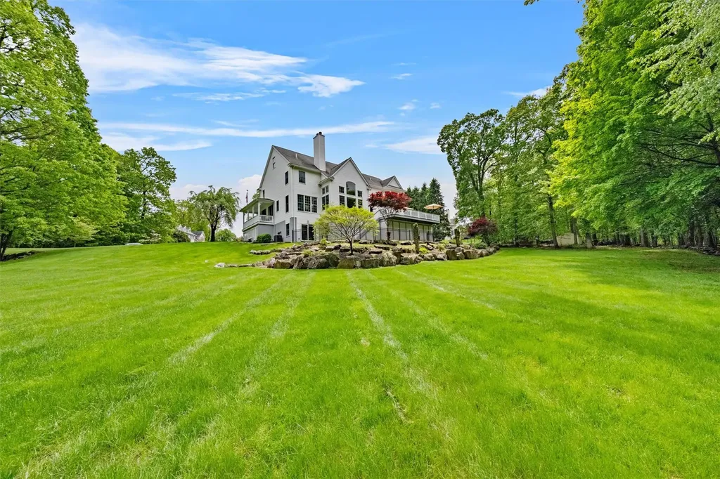 65 Hayley Hill Drive Carmel NY 10512