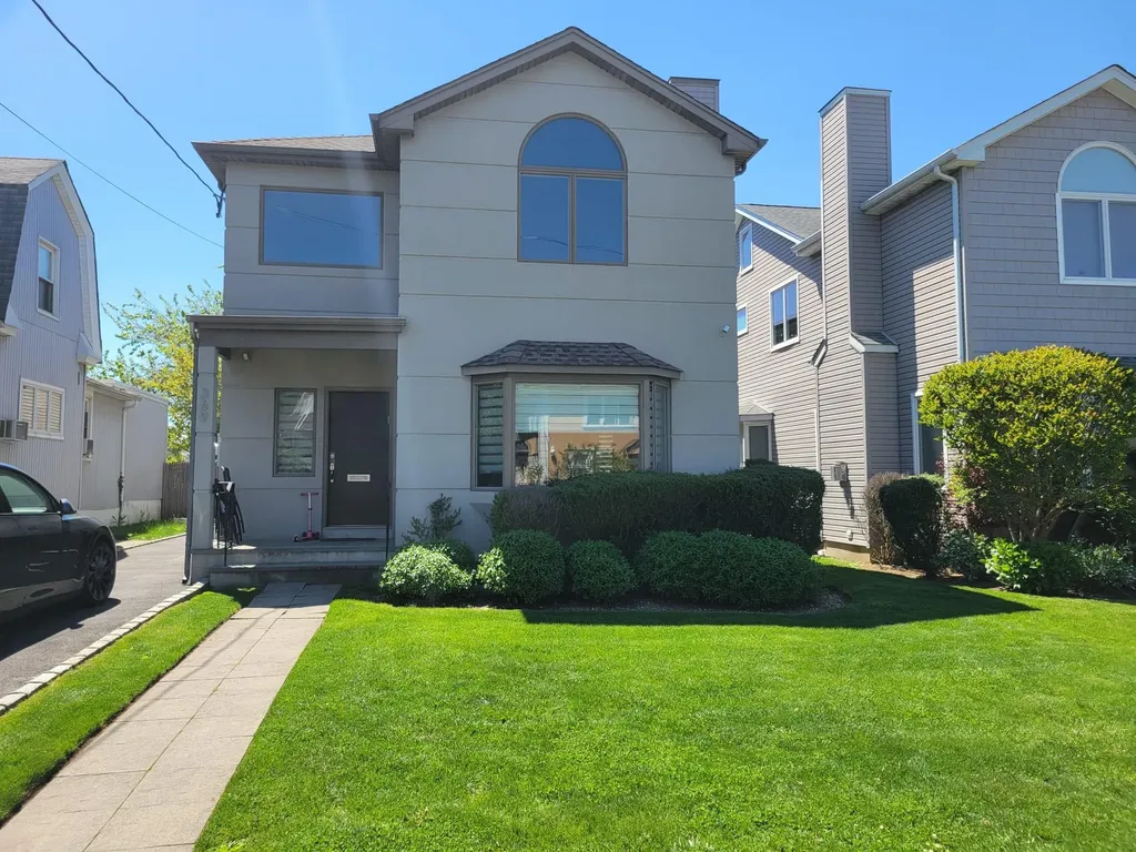 369 Clinton Avenue Cedarhurst NY 11516