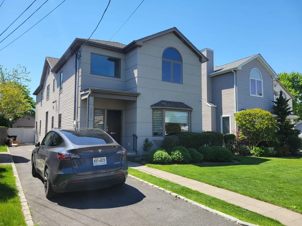 369 Clinton Avenue Cedarhurst NY 11516