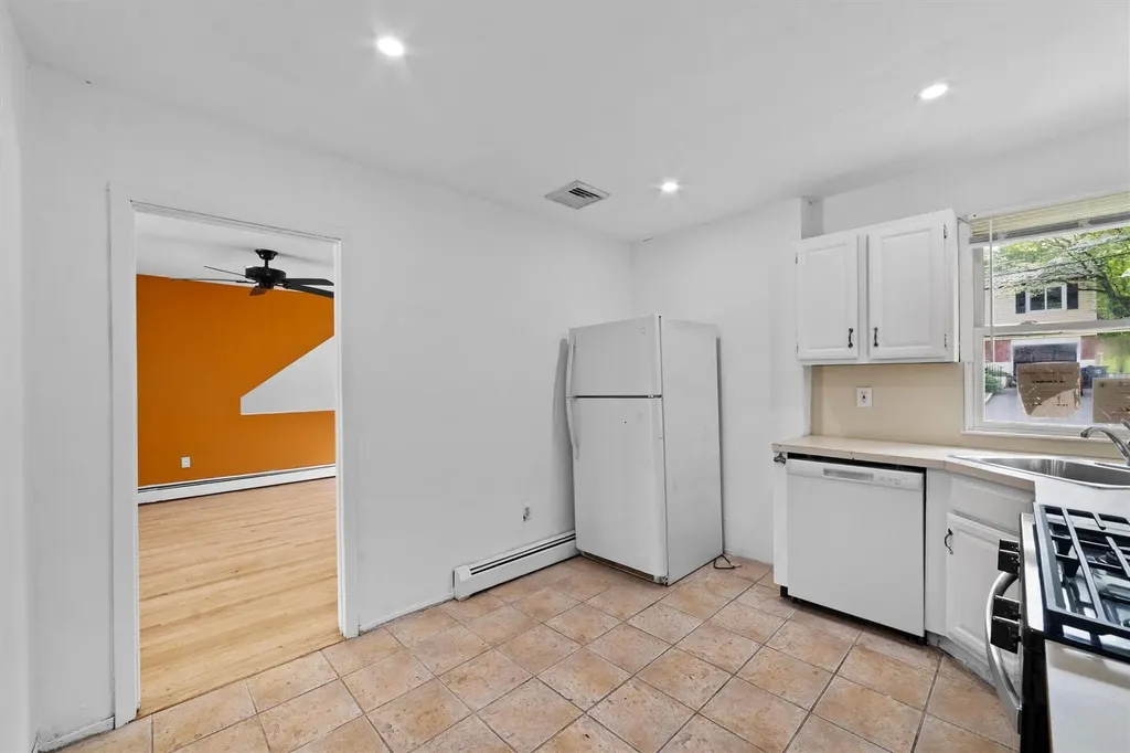 16 S Lawrence Avenue Elmsford NY 10523