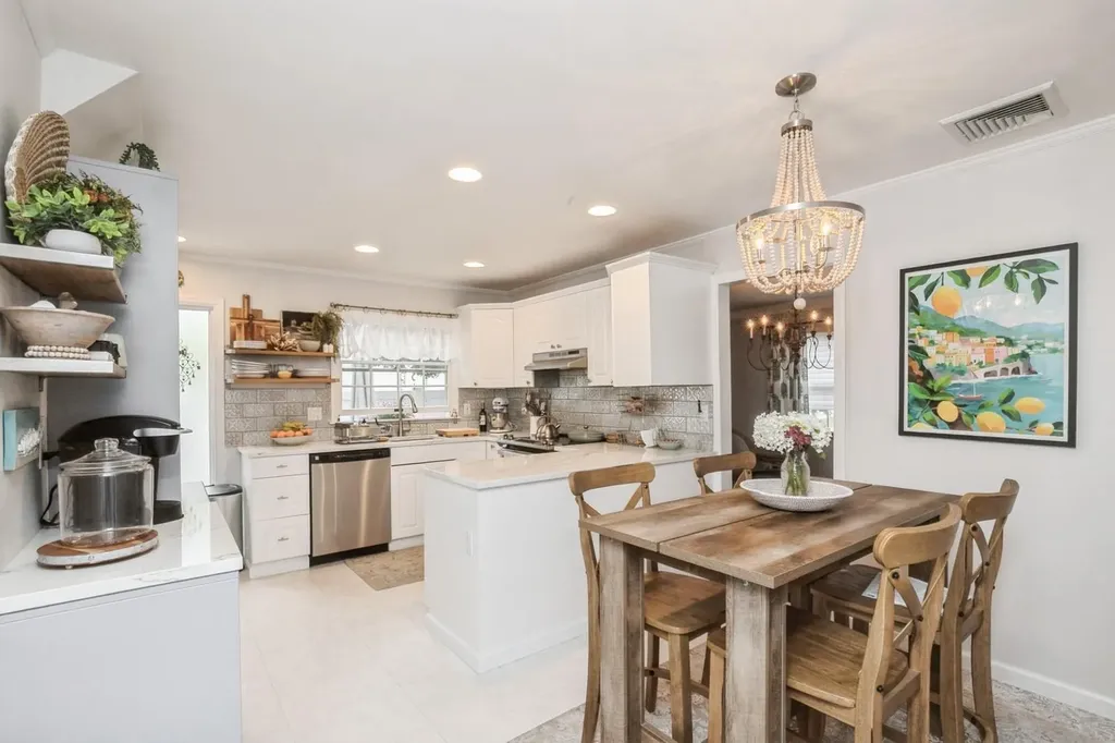 23 Dover Hill Drive Nesconset NY 11767