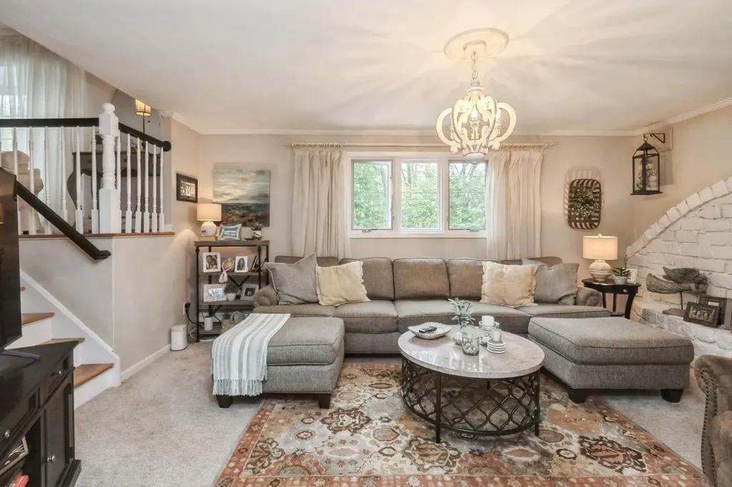 23 Dover Hill Drive Nesconset NY 11767